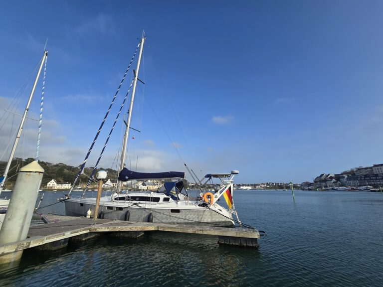 OR moored in Audierne